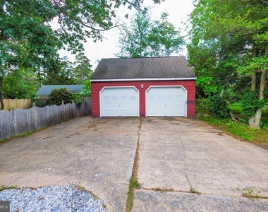 321 Villanova Road - Photo Thumbnail 3
