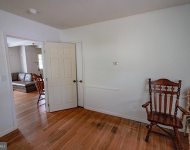 321 Villanova Road - Photo Thumbnail 10
