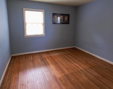 321 Villanova Road - Photo Thumbnail 19