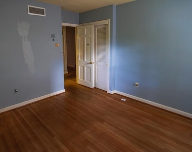 321 Villanova Road - Photo Thumbnail 20
