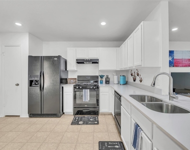 3514 Banda Ln - Photo Thumbnail 6