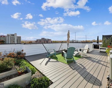 1102 Staples Street Ne - Photo Thumbnail 18