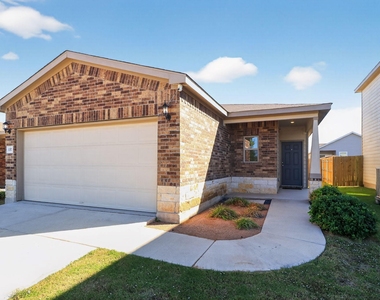 137 Miracle Dr - Photo Thumbnail 1