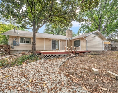 3400 Laguna Dr - Photo Thumbnail 23
