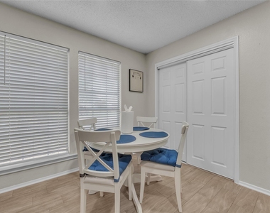 1507 Hollow Tree Blvd - Photo Thumbnail 11