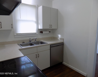 57 S Fletcher Avenue - Photo Thumbnail 21