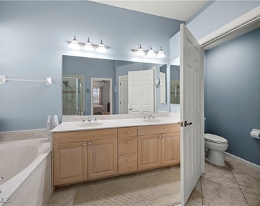 14546 Speranza Way - Photo Thumbnail 20
