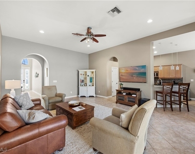 14546 Speranza Way - Photo Thumbnail 8