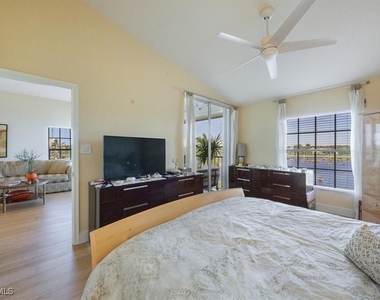 4130 Bayhead Drive - Photo Thumbnail 13