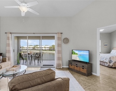 12131 Summergate Circle - Photo Thumbnail 16