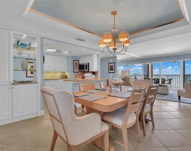 3443 Gulf Shore Boulevard N - Photo Thumbnail 6