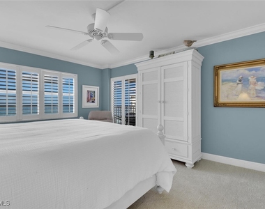 3443 Gulf Shore Boulevard N - Photo Thumbnail 13