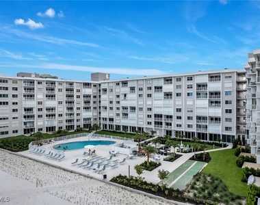 3443 Gulf Shore Boulevard N - Photo Thumbnail 24