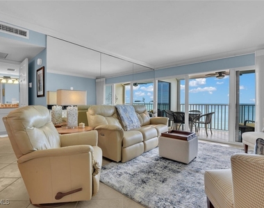 3443 Gulf Shore Boulevard N - Photo Thumbnail 1
