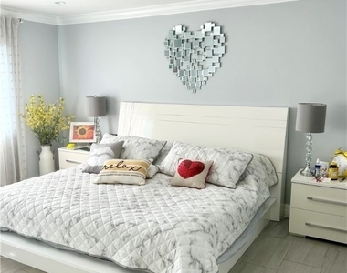 4021 Ice Castle Way - Photo Thumbnail 7