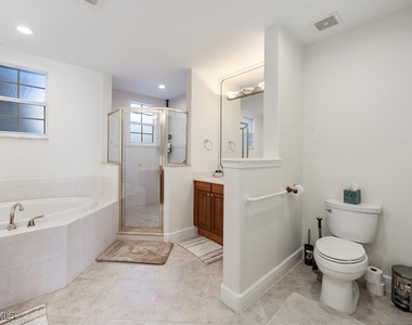 730 Regency Reserve Circle - Photo Thumbnail 9