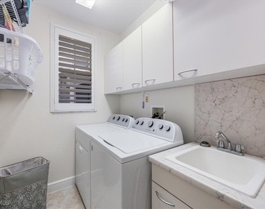 730 Regency Reserve Circle - Photo Thumbnail 12