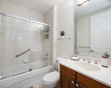730 Regency Reserve Circle - Photo Thumbnail 11