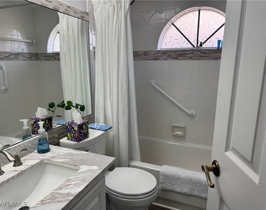 13611 Worthington Way - Photo Thumbnail 10