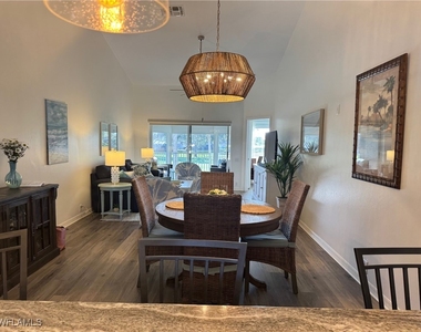 13611 Worthington Way - Photo Thumbnail 12