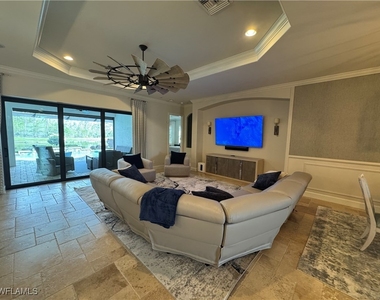 9470 Galliano Terrace - Photo Thumbnail 17