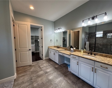 9470 Galliano Terrace - Photo Thumbnail 33