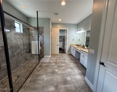 9470 Galliano Terrace - Photo Thumbnail 34