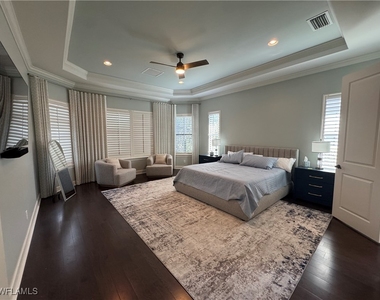 9470 Galliano Terrace - Photo Thumbnail 35