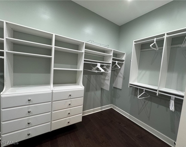 9470 Galliano Terrace - Photo Thumbnail 30
