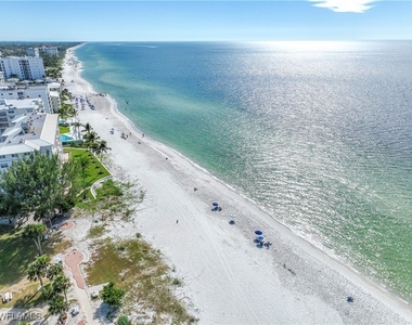 2100 Gulf Shore Boulevard N - Photo Thumbnail 37