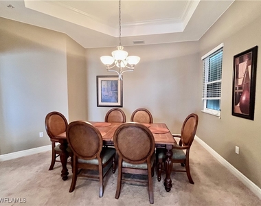 190 Shadroe Cove Circle - Photo Thumbnail 2