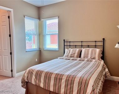 190 Shadroe Cove Circle - Photo Thumbnail 10