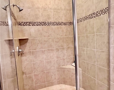 190 Shadroe Cove Circle - Photo Thumbnail 8