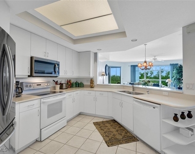 262 Barefoot Beach Boulevard - Photo Thumbnail 8