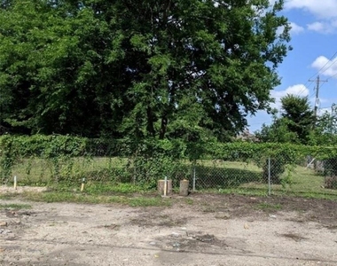 2002 Jensen Drive - Photo Thumbnail 6