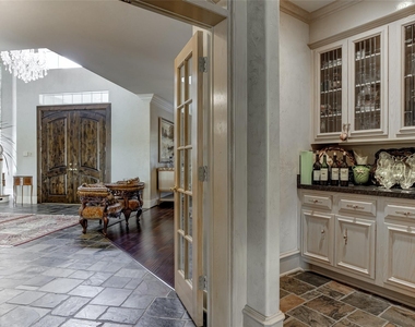 13703 Lakeshore Way Cove - Photo Thumbnail 16