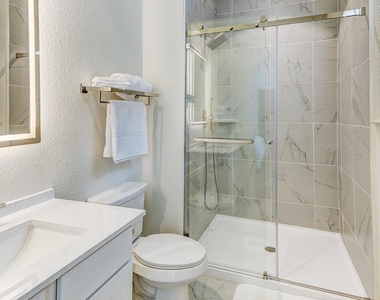 629 Canvas Ave - Photo Thumbnail 4