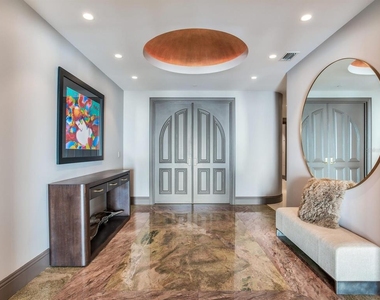 3507 Bayshore Boulevard - Photo Thumbnail 7