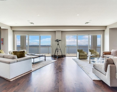 3507 Bayshore Boulevard - Photo Thumbnail 10