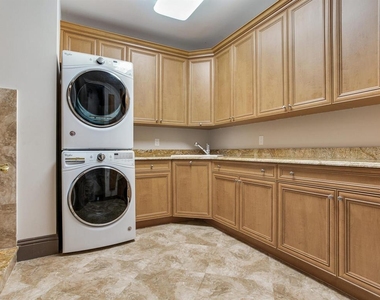 3507 Bayshore Boulevard - Photo Thumbnail 57