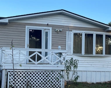 2746 Shady Creek Lane - Photo Thumbnail 2