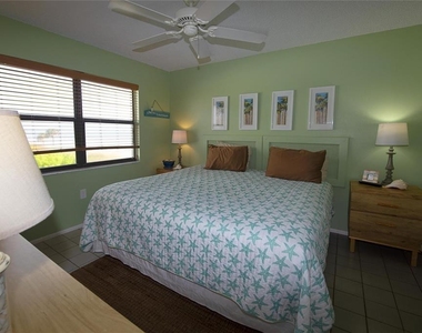 1571 S Atlantic Avenue - Photo Thumbnail 4