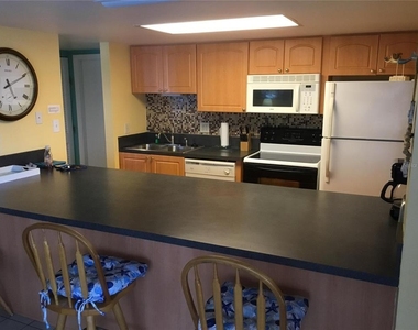 1571 S Atlantic Avenue - Photo Thumbnail 5
