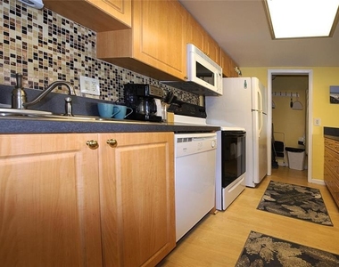 1571 S Atlantic Avenue - Photo Thumbnail 1