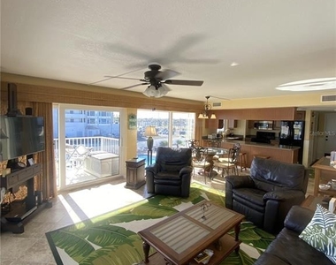1571 S Atlantic Avenue - Photo Thumbnail 6