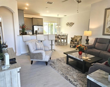 2172 Peasley Street - Photo Thumbnail 6
