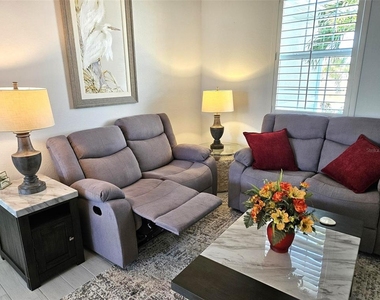 2172 Peasley Street - Photo Thumbnail 13
