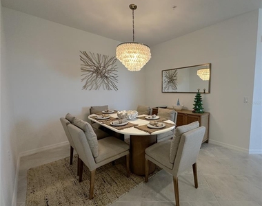 14201 Heritage Landing Boulevard - Photo Thumbnail 5