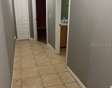 2447 Jarvis Street - Photo Thumbnail 15