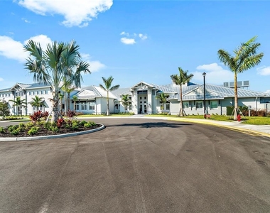 15018 Oxford Grey Drive - Photo Thumbnail 24